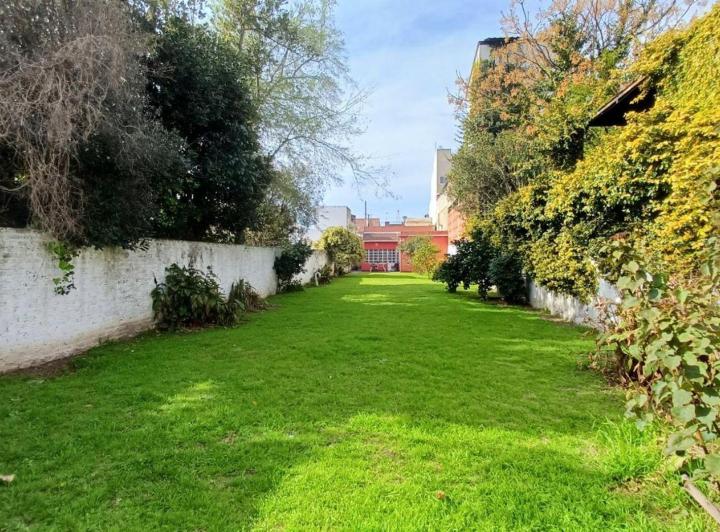 Casa · 150m² · 6 Ambientes · 1 Cochera