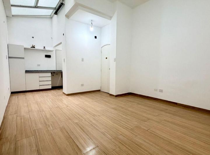 Venta Dpto 3 Amb Reciclado - Chacarita
