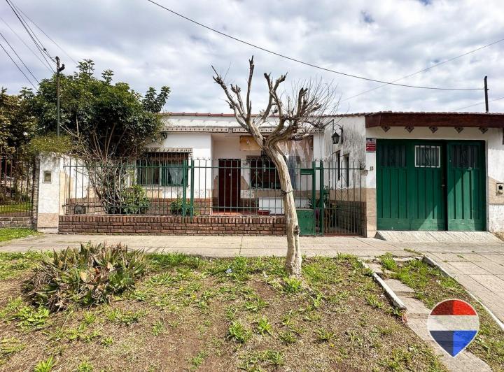 Casa · 98m² · 3 Ambientes · 1 Cochera
