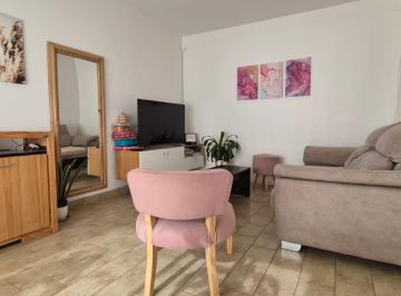 Casa de 4 ambientes, Neuquén · Venta Casa + Departamento