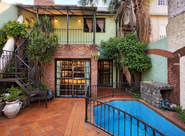 Casa · 143m² · 4 Ambientes · 1 Cochera