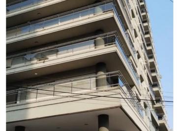 Departamento de 5 ambientes, Rosario · Departamento de 117 m² con 3 Dorm. en Alquiler en Centro, con Cochera Doble y Baulera