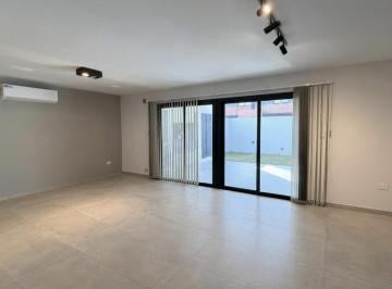 Casa · 150m² · 3 Dormitorios · Duplex en Alquiler - Mansos del Sur