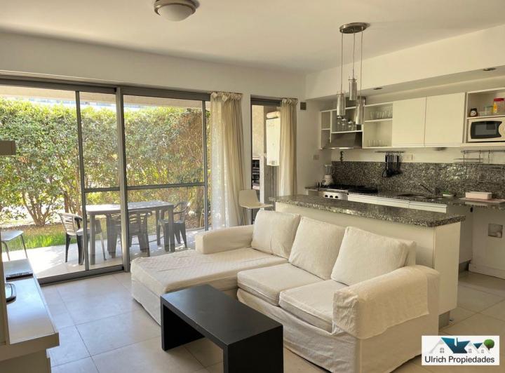 Departamento · 50m² · 2 Ambientes · 1 Cochera