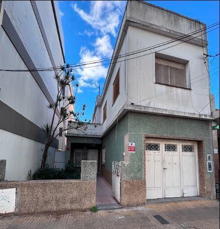 Casa · 157m² · 4 Ambientes · 1 Cochera