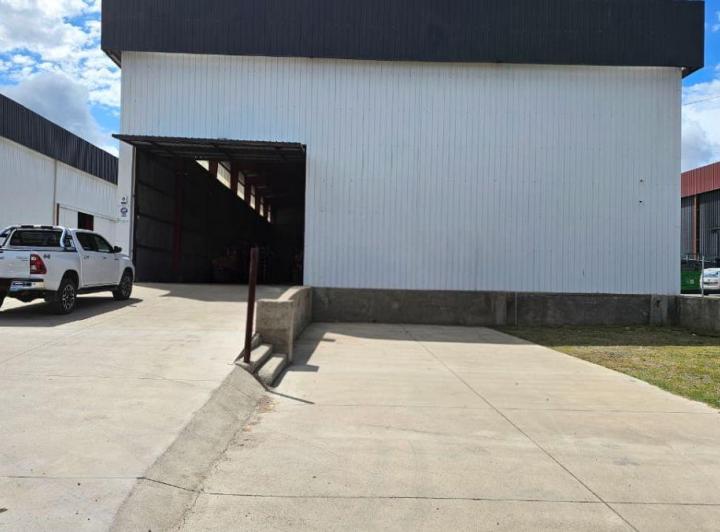 Bodega-Galpón · 1000m²
