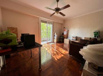 PH · 56m² · 2 Ambientes · PH 2 Amb. Venta Pque. Patricios Balcon y Terraza