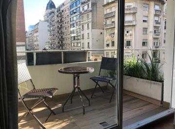 Departamento de 3 ambientes, Barrio Norte · Uruguay y Córdoba. Frente Impecable. Lindo Balcón