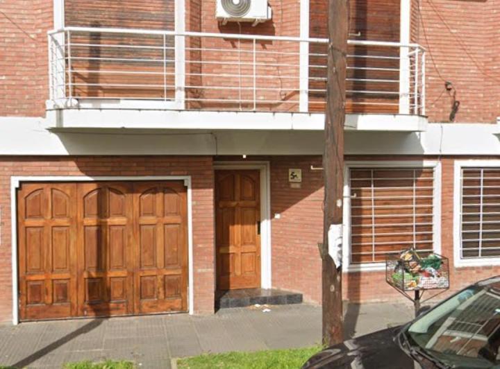 Casa · 85m² · 3 Ambientes · 1 Cochera