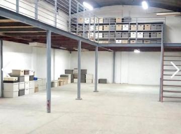 Depósito · 300m² · Depósito en Venta en San Fernando, G. B. a. Zona Norte, Argentina