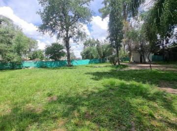 Terreno , Ituzaingó · Terreno / Lote en Venta de 1728 m² Ubicado en Villa Gobernador Udaondo