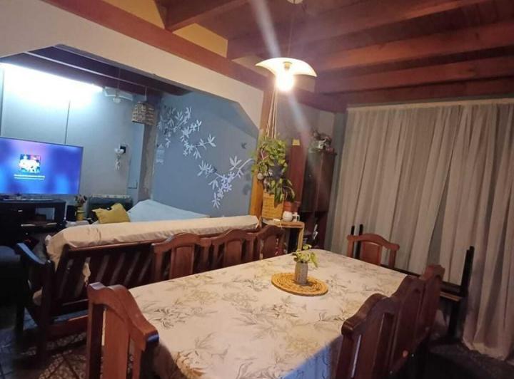 Casa · 120m² · 7 Ambientes · 1 Cochera