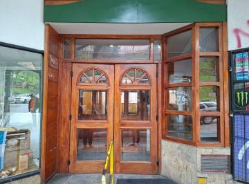 Oficina comercial de 7 ambientes, San Carlos de Bariloche · Amplia Oficina / Consultorio Centrica Sobre Calle Moreno - Bariloche
