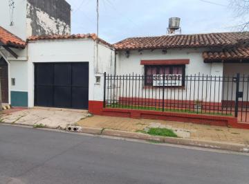 Casa de 5 ambientes, Corrientes · Casa en Venta en El Barrio Beron de Astrada