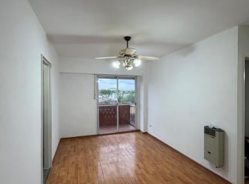 Living · Departamento 3 Ambientes en Mataderos - Apto Profesional
