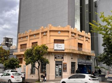Departamento · 150m² · 6 Ambientes · 1 Cochera · Departamento en Alquiler Comercial/habitacional en La Plata
