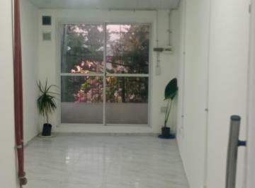 Oficina comercial de 1 ambiente, Ituzaingó · Oficinas en Alquiler a 5 Minutos de Parque Leluar