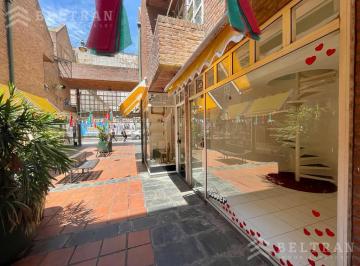 Local comercial · 35m² · 3 Ambientes · Local - Rosario