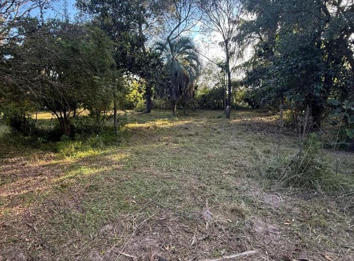 Terreno · 765m²