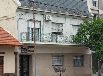 Departamento de 2 ambientes, Lomas de Zamora · Departamento de 45 m² con 1 Dormitorio en Alquiler en Banfield