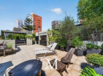 Departamento · 210m² · 6 Ambientes · 2 Cocheras · Triplex en Boulevar Chenaut, 3 Suites, Terraza, Parrilla, Luminoso, Dependencias, 2 Cocheras