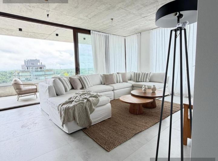 Departamento · 155m² · 4 Ambientes · 1 Cochera