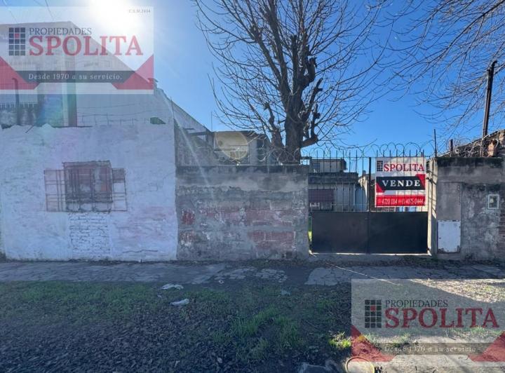 Terreno · 225m² · 5 Ambientes · 3 Cocheras