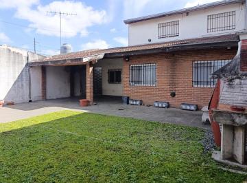 Casa · 140m² · 5 Ambientes · 4 Cocheras · Casa - 5 Ambientes - S. A. de Padua