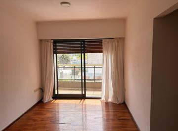 Departamento · 45m² · 2 Ambientes · 1 Cochera · Departamento en Alquiler – 1 Dormitorio con Vestidor y Cochera