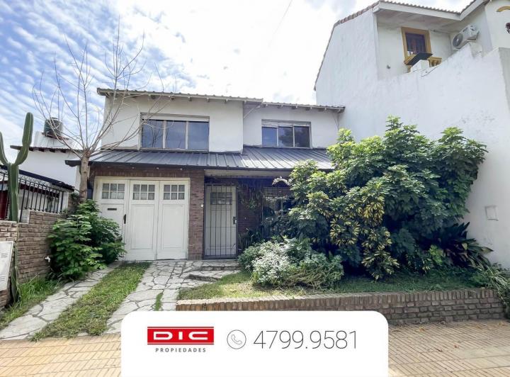 Casa · 156m² · 5 Ambientes · 1 Cochera