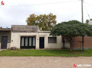 Casa · 57m² · 2 Ambientes · 1 Cochera · Casa en Trujui