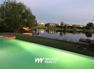 Casa · 300m² · 5 Ambientes · 3 Cocheras · Casa 4 Amb. Dep. del 20/12 Al 31/01 Al Lago, B. Privado San Agustín, Villanueva