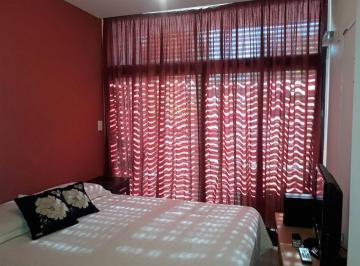 Departamento · 60m² · 3 Ambientes · 1 Cochera · Alquiler/depto. 2 Dorm. /cochera/servicios