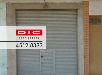 Local comercial · 32m² · 1 Ambiente · Local a 5 Cuadras de Centro Comercial - Billinghurst