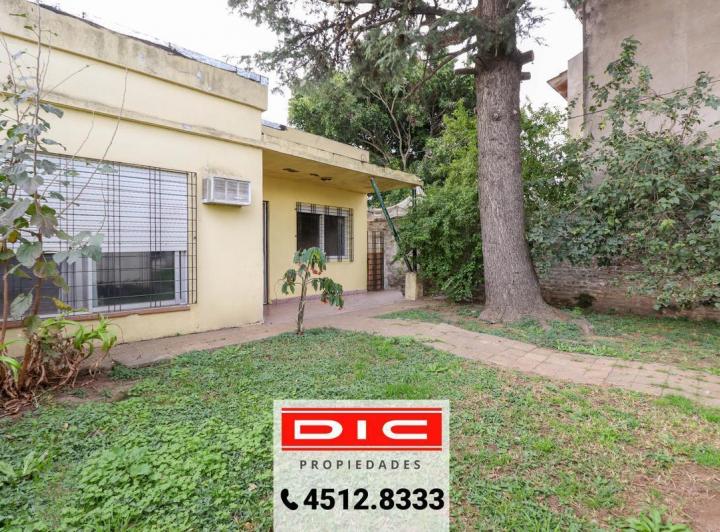 Casa · 105m² · 3 Ambientes · 3 Cocheras