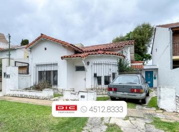 Casa · 100m² · 4 Ambientes · 2 Cocheras · Casa 2 Dorm. Venta - Carapachay