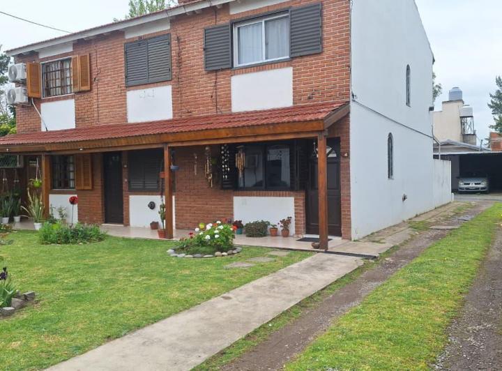 Departamento · 56m² · 4 Ambientes · 1 Cochera
