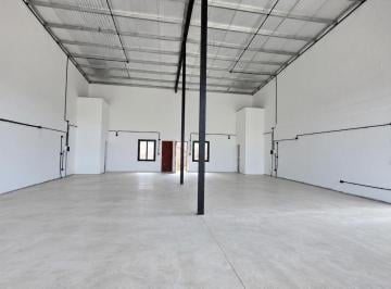 Local comercial · 48m² · 1 Ambiente · Locales Comerciales en Alquiler - Claros del Bosque