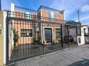 PH · 70m² · 3 Ambientes · 1 Cochera · PH en Virreyes