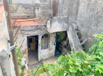 Casa · 69m² · 3 Ambientes · Casa en Lote Propio, Zona R2 Ideal Dúplex o Refacción.