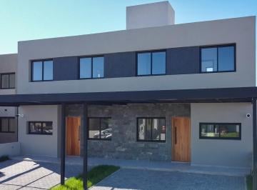PH · 100m² · 4 Ambientes · 2 Cocheras · En Venta Duplex de 2 Dorm. en Docta