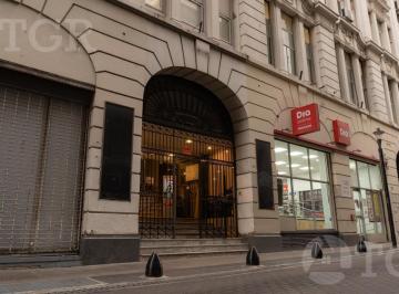 Oficina comercial · 135m² · 4 Ambientes · Oficina Monserrat Apto Vivienda