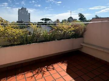 PH · 138m² · 4 Ambientes · 2 Cocheras · Excelente Triplex 4 Ambientes con Terraza, Patio y Cochera