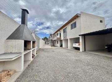 Departamento · 60m² · 2 Ambientes · 1 Cochera · Departamento en Alquiler en Villanueva, Guaymallén, 1 Dormitorio, Patio y Cochera