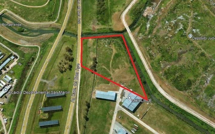 Terreno · 7168m²