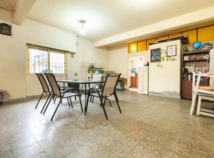 Departamento · 240m² · 4 Ambientes · 2 Cocheras