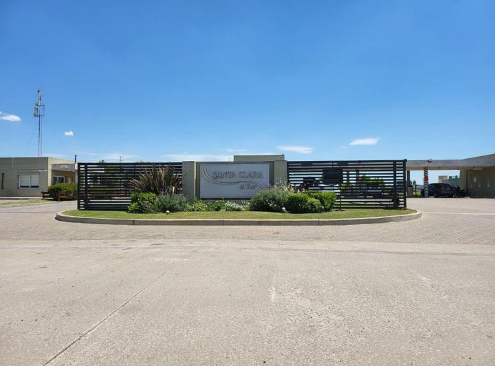 Terreno · 686m²