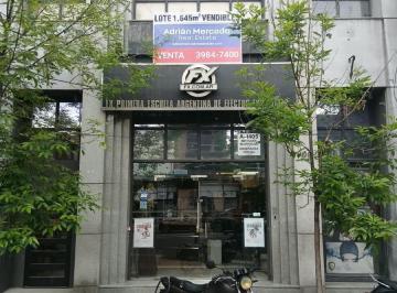 Local comercial · 420m² · Excelente Local en Venta - Estado de Israel y Av Córdoba - 442 m².