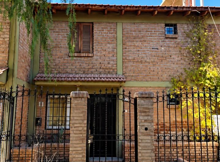 Departamento · 85m² · 4 Ambientes · 1 Cochera