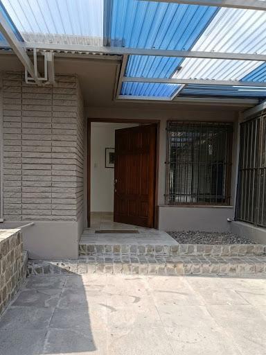 Casa · 145m² · 2 Ambientes · 1 Cochera